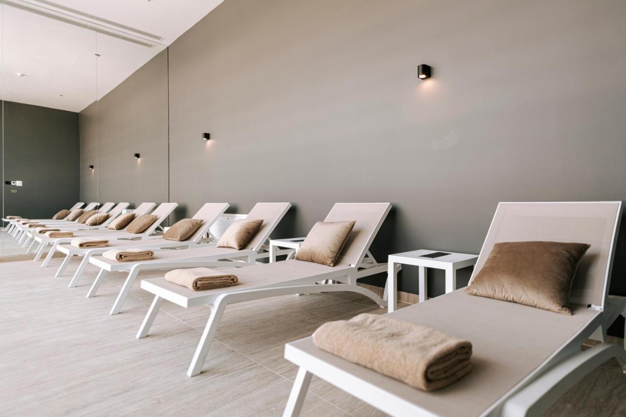 Hotel Miramare تْسْغيكفانِتْسا المظهر الخارجي الصورة The spa at the Hotel