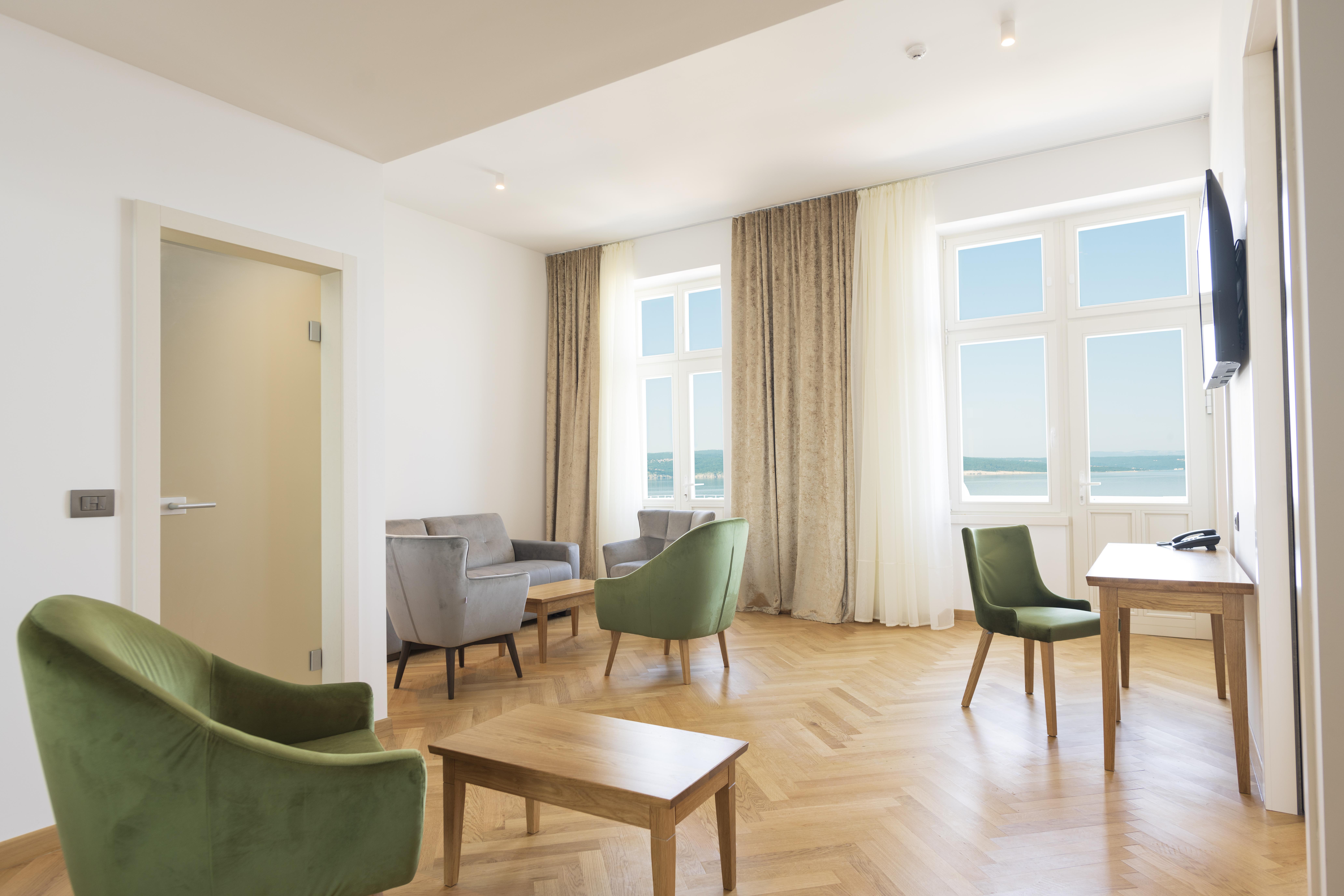 Hotel Miramare تْسْغيكفانِتْسا المظهر الخارجي الصورة Suite