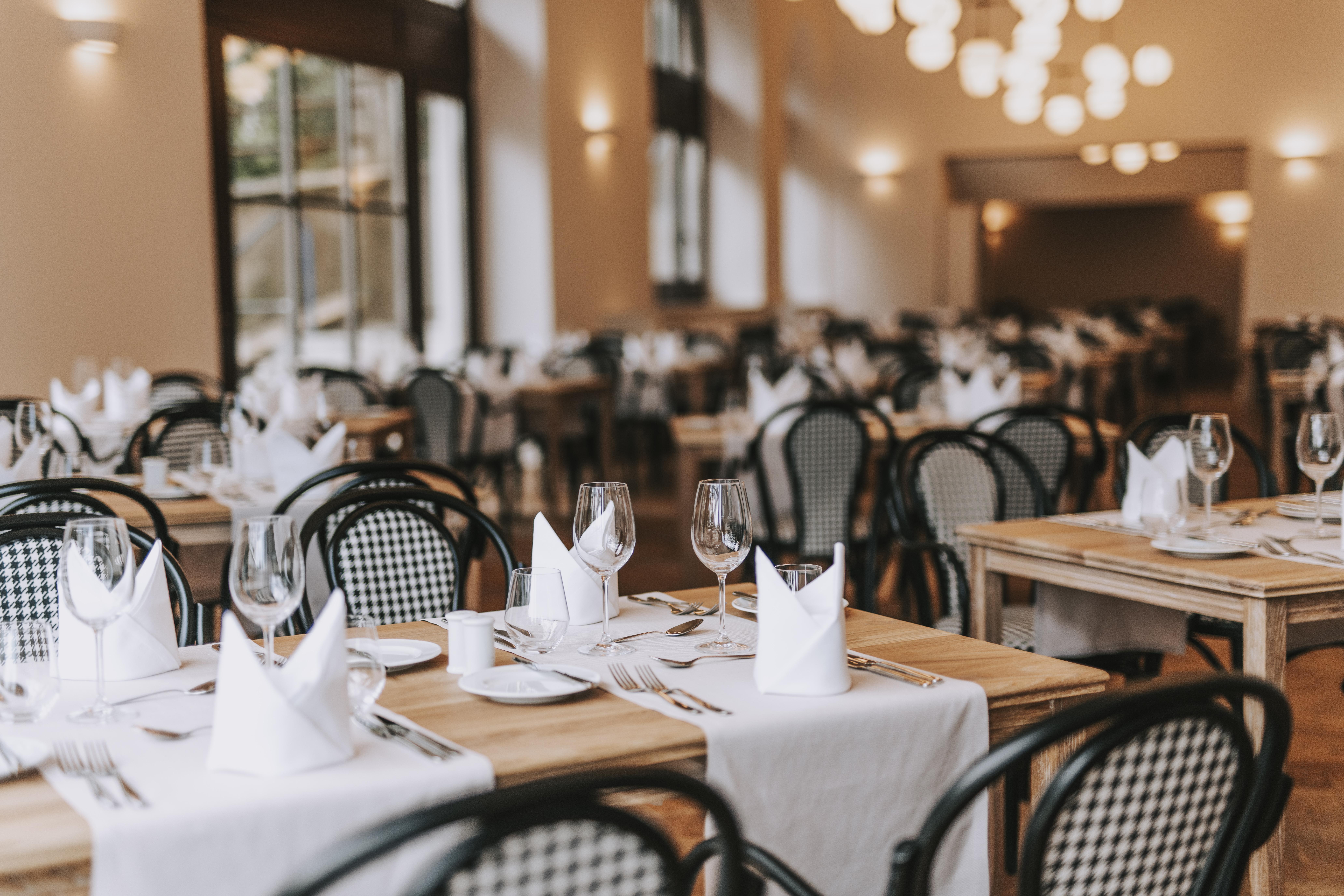 Hotel Miramare تْسْغيكفانِتْسا المظهر الخارجي الصورة Restaurant